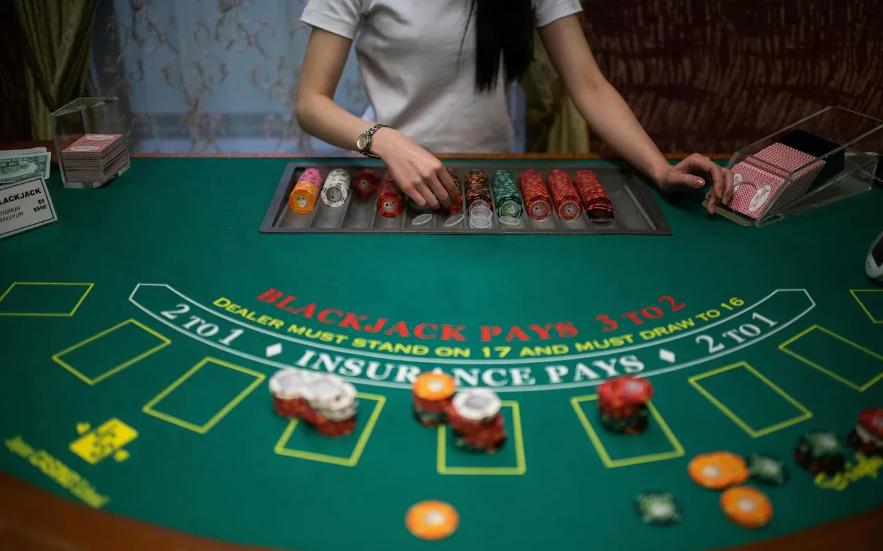 Khám phá casinotructuyen atut với nhiều ưu đãi hấp dẫn cho người chơi