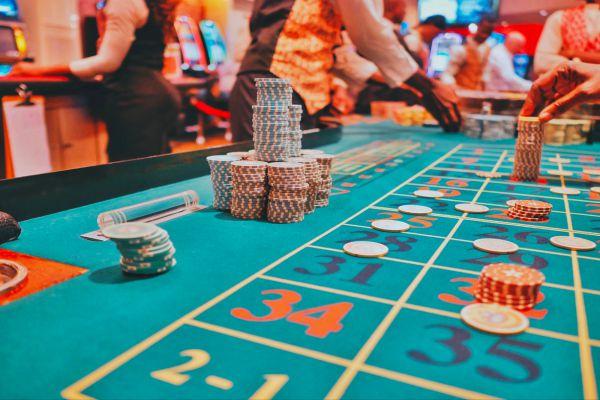 Khám phá thế giới game đánh bài miễn phí với nhiều lựa chọn hấp dẫn cho mọi người